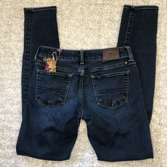 LUCKY Brand Lolita Dark Wash Skinny Jeans 24 - Picture 3 of 6